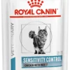 Royal Canin Sensitivity Control Feline Chicken & Rice Wet Meal -Trixie Soldes Magasin 113875 vhn dermatology sensitivity chicken cat pouch pouch packshot b1 med res basic 9 2 1