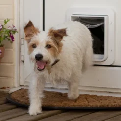 Sure Petcare Microchip White Tail Sureflap -Trixie Soldes Magasin image 2 628f3d252a319