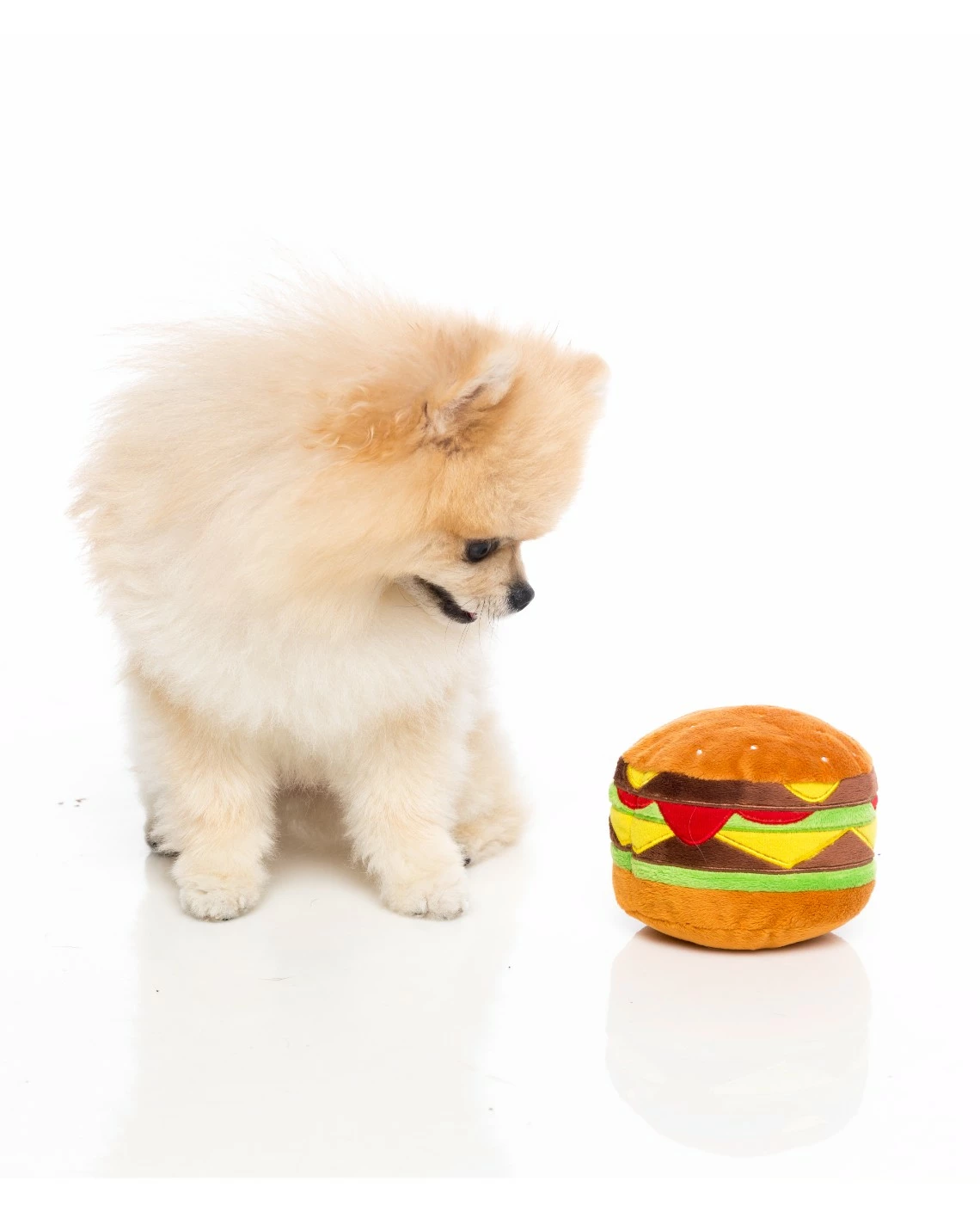 FuzzYard Peluche Plush Toy Hamburger 6 FuzzYard Peluche Plush Toy Hamburger – Image 4